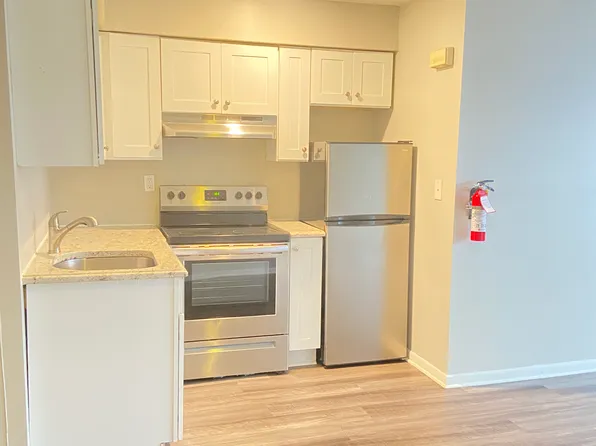 7020 Polk Street image 3 of 8