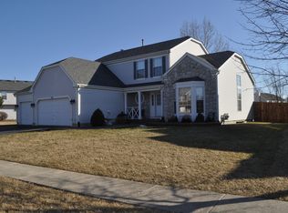 729 Brookline St, South Elgin, IL 60177