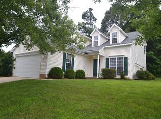 10426 Northwoods Forest Dr, Charlotte, NC 28214