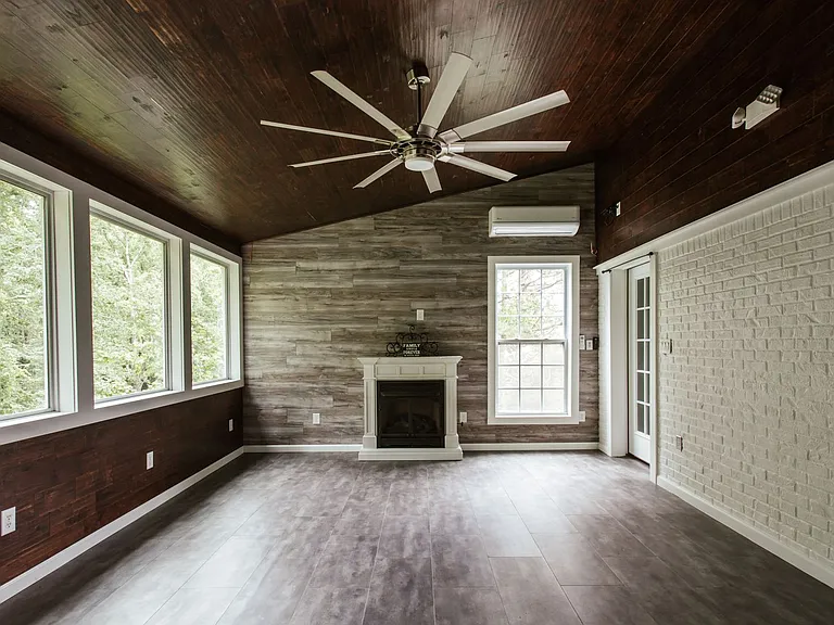 137 Bristol Woods Dr — Photo 14