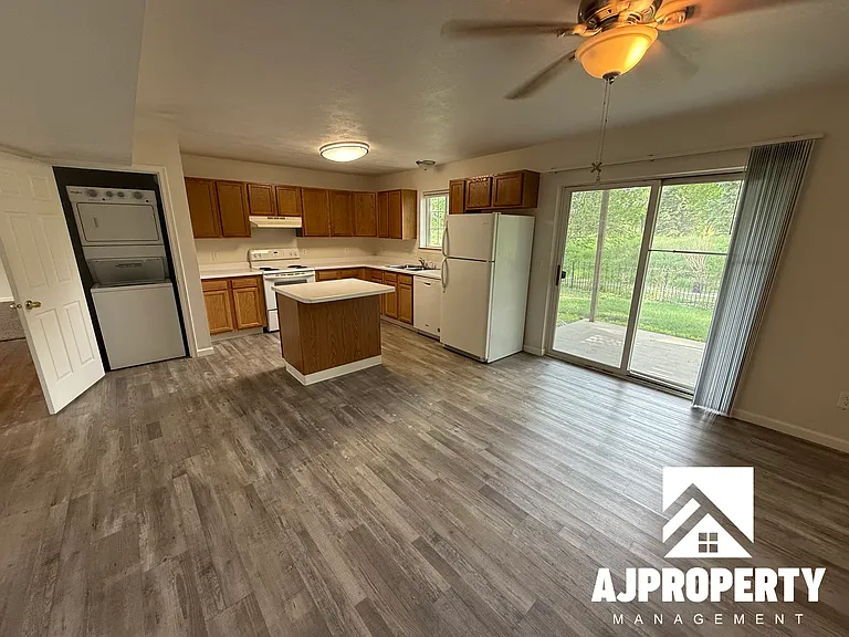 931 S Newcomb Ave #1 — Photo 4