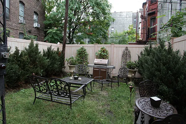 Rented by Gosen Properties | media 30