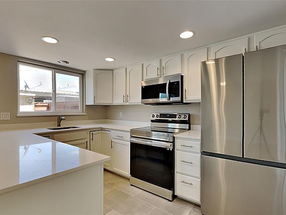 3rd image of 9060 E Mansfield Avenue