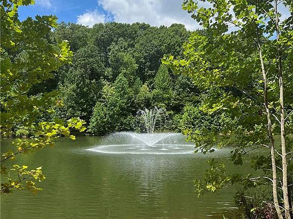 2nd image of 119 Northstone Dr #96