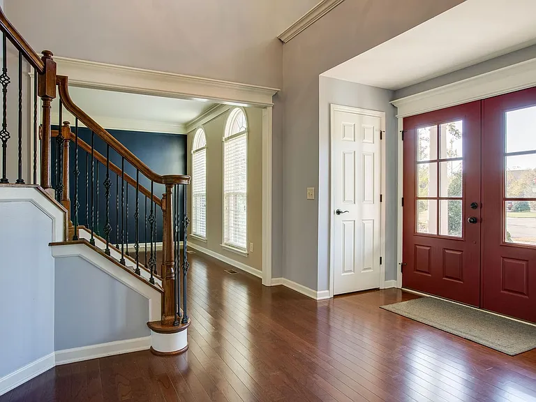 417 Gambrel Ct — Photo 17