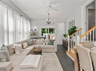 9 Elm St, North Providence, RI 02911
