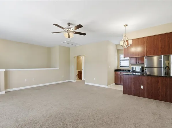 290 Westlawn Dr, Saint Augustine, FL 32095