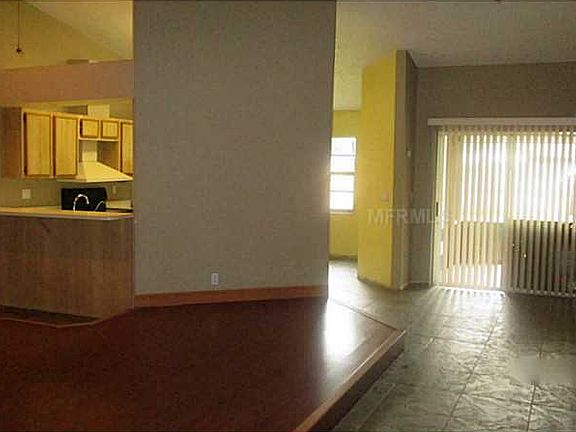 3rd image of 4720 Westwind Dr