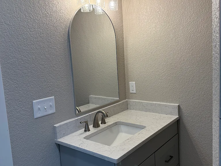 314 S Elm Ave #1 — Photo 5
