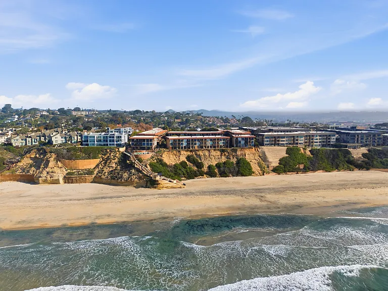 190 Del Mar Shores Ter #69 — Photo 35
