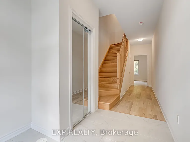 49 Paradox St — Photo 3