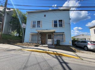 71 Prospect St, Barre, VT 05641