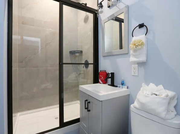 (undisclosed Address), Miami, FL 33196