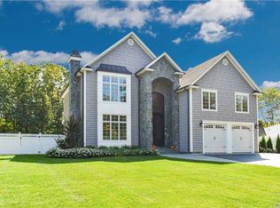 22 Patricia Ln, South Setauket, NY 11720