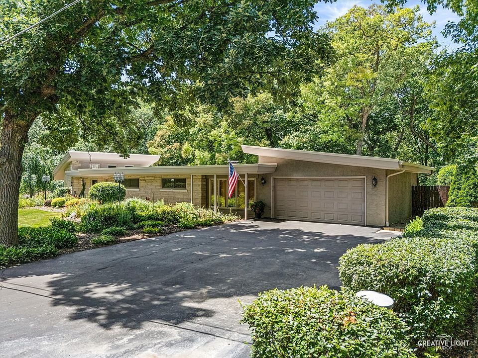 1st image of 24127 W Oak Ln