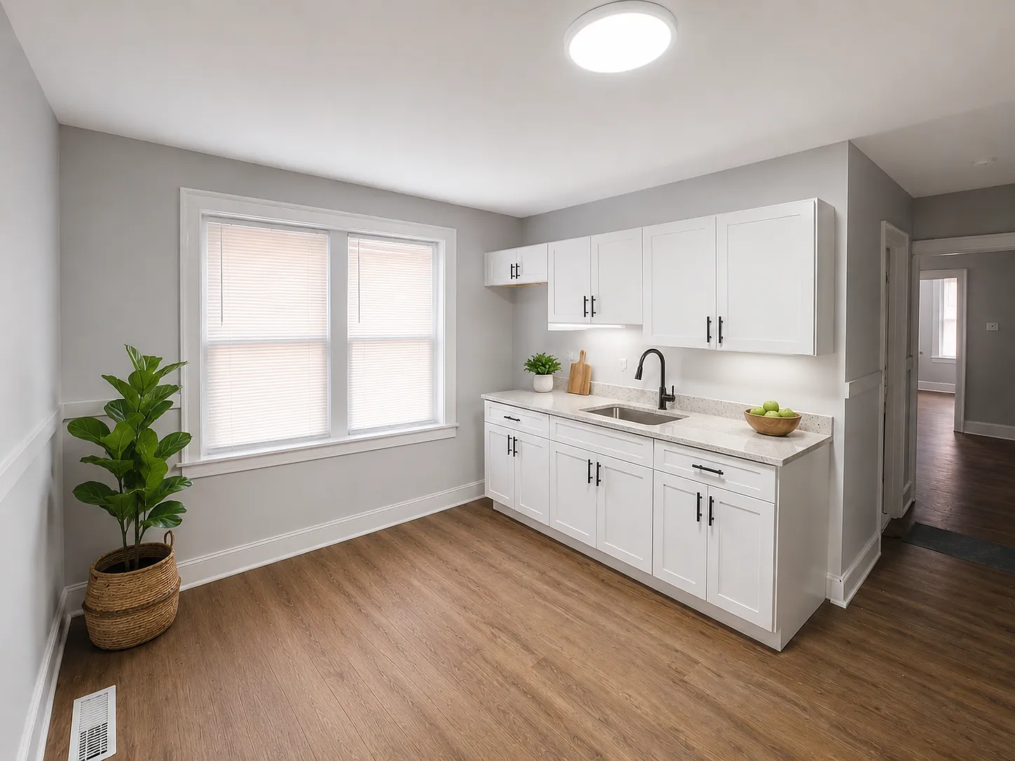 2 bed, 900 sqft, $1,550 — Photo 1