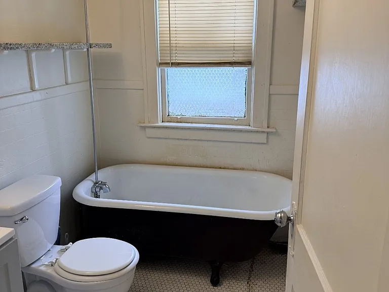 450 Cambridge Ave #2 — Photo 7