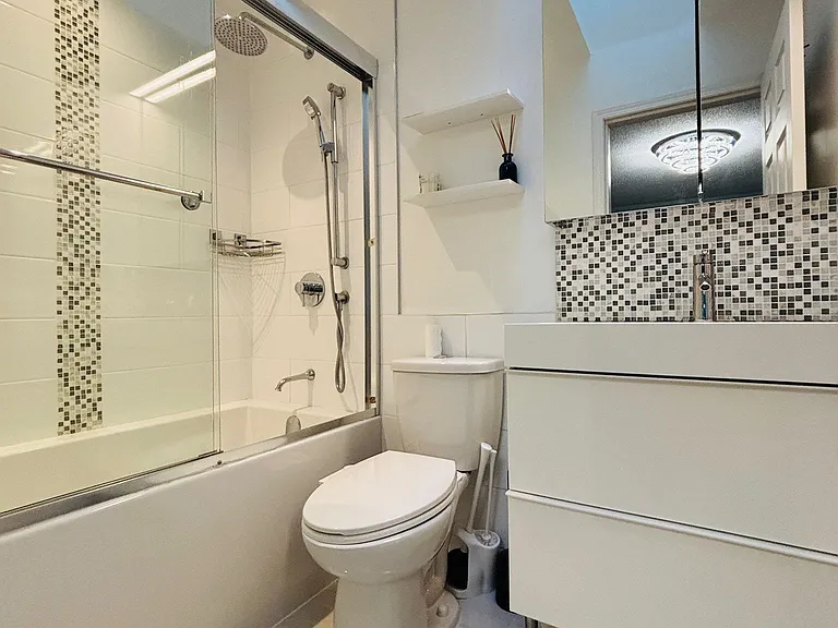 12020 Greenland Dr #51 — Photo 46
