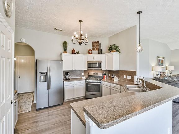 2nd image of 21454 Olympic Forest Dr