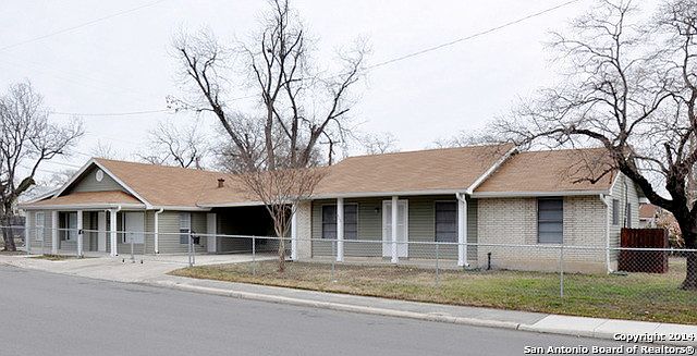 1st image of 606 Catalina Ave