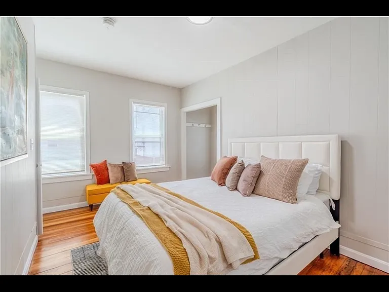 71 Lyon St #2 — Photo 8