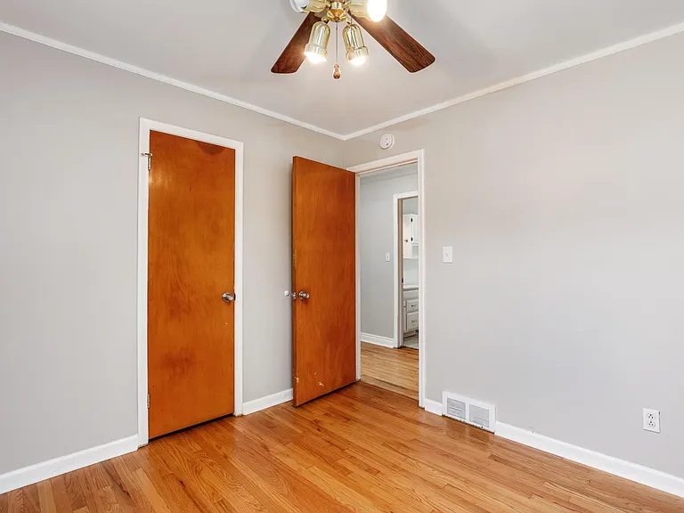 7003 Continental Ave — Photo 11