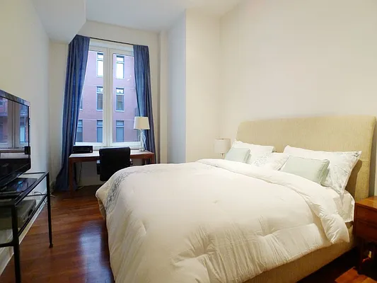 Rented by Sotheby's International Realty | media 13