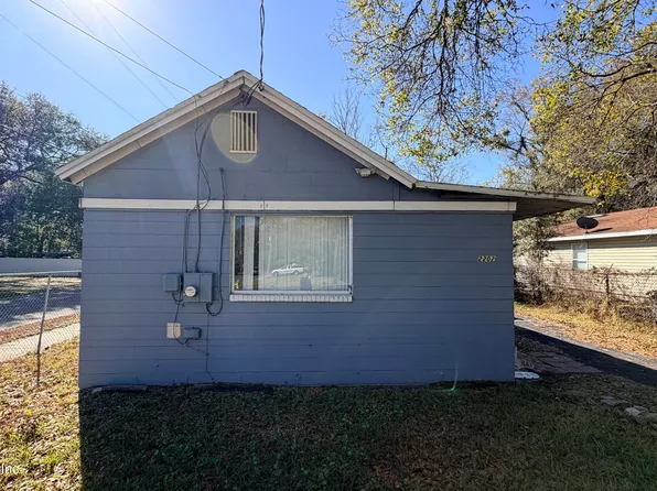 2202 W 1ST Street, Jacksonville, FL 32209