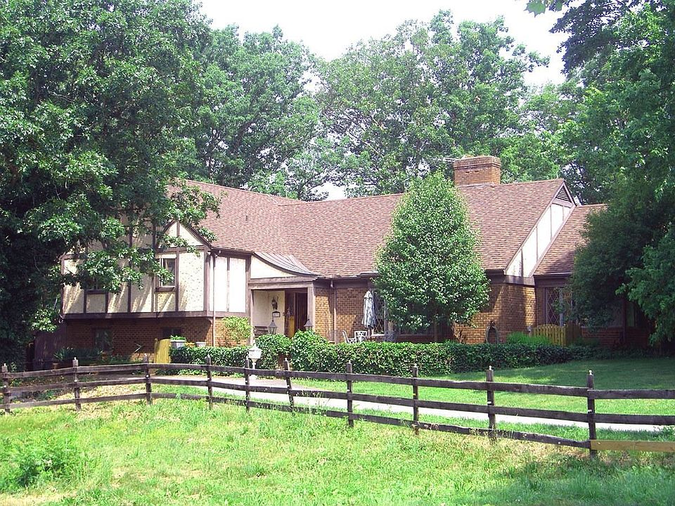 1st image of 273 Penmerryl Dr