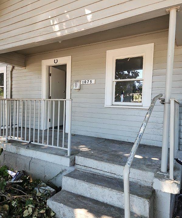 1st image of 1075 Rural Ave SE