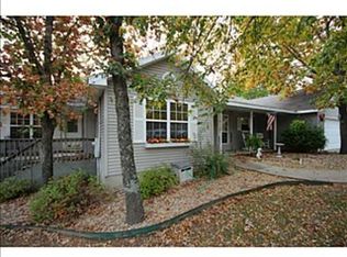 24 Drew Ln, Bella Vista, AR 72714