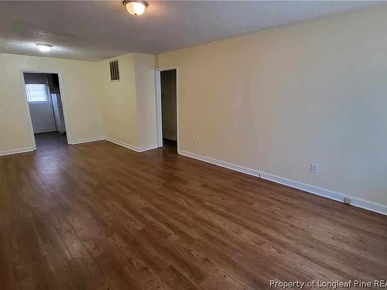 524 W 17th St — Photo 2