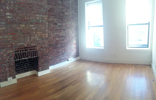 Rented by Loom Group | media 29