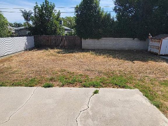 4th image of 6656 Enfield Ave
