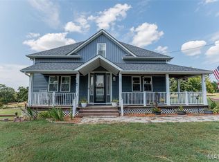 200 W 1st St, Belle, MO 65013