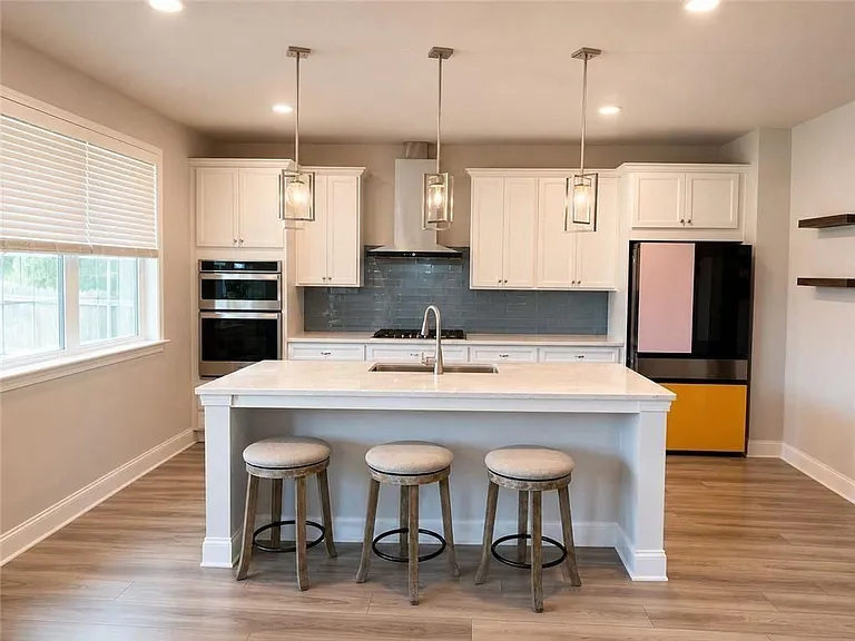 580 Briard Dr — Photo 7