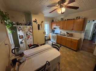 202 Pearl St APT 4, Somerville, MA 02145