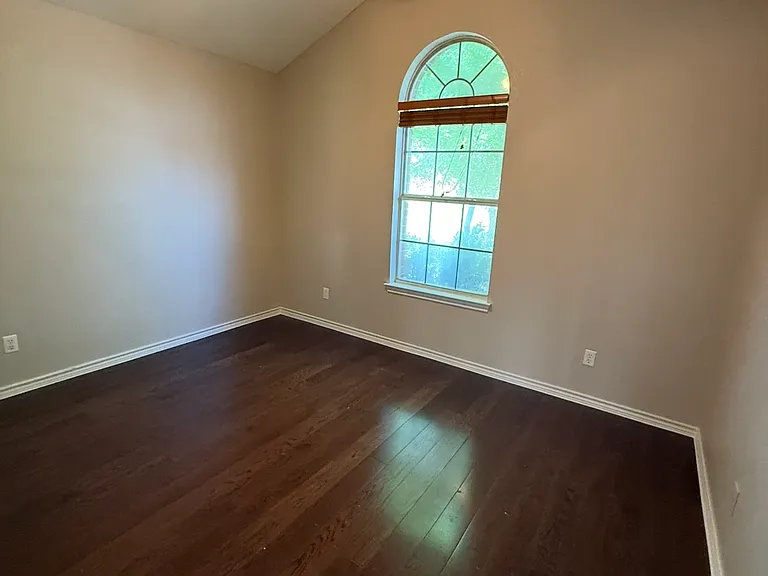 401 County Road 216 — Photo 6