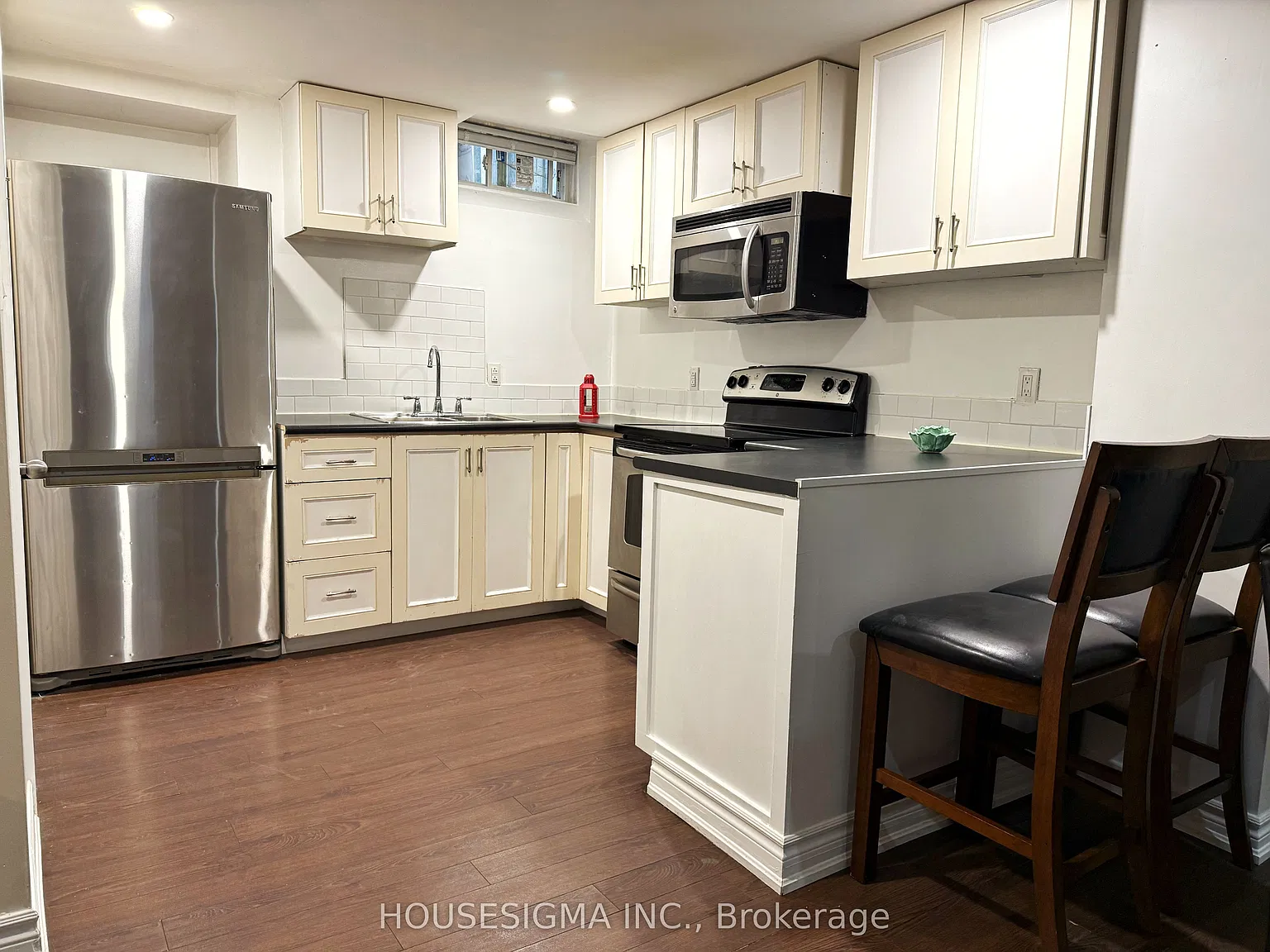 1 bed, $1,500 — Photo 2