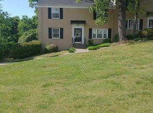 425 Wakefield Dr APT A, Charlotte, NC 28209