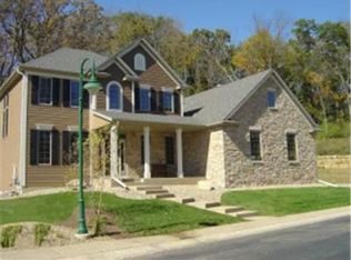 2435 Salem Heights Ln SW, Rochester, MN 55902