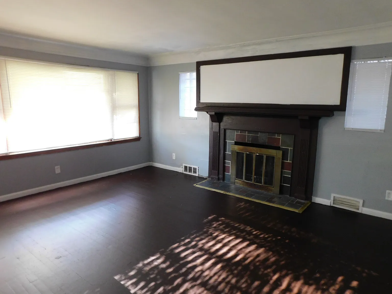 3 bed, 1.5 bath, 1380 sqft, $1,500 — Photo 4