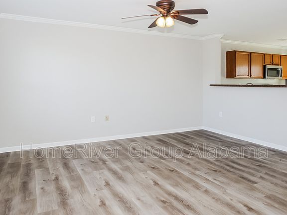 4th image of 235 Bermuda Lakes Dr