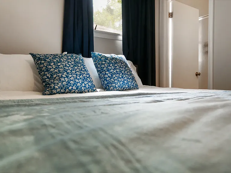 336 Leith Ave — Photo 21