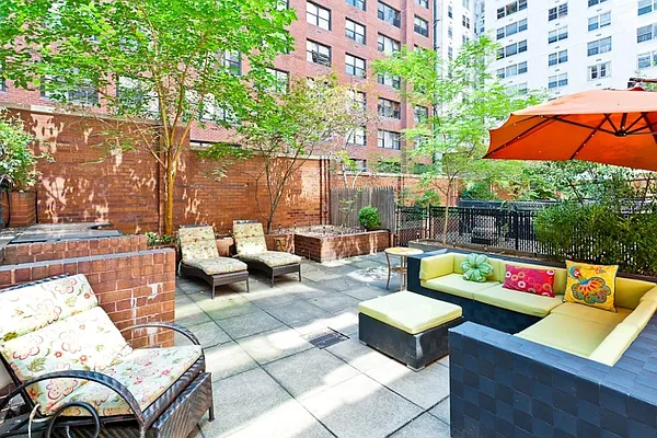 Sold by Corcoran | media 17