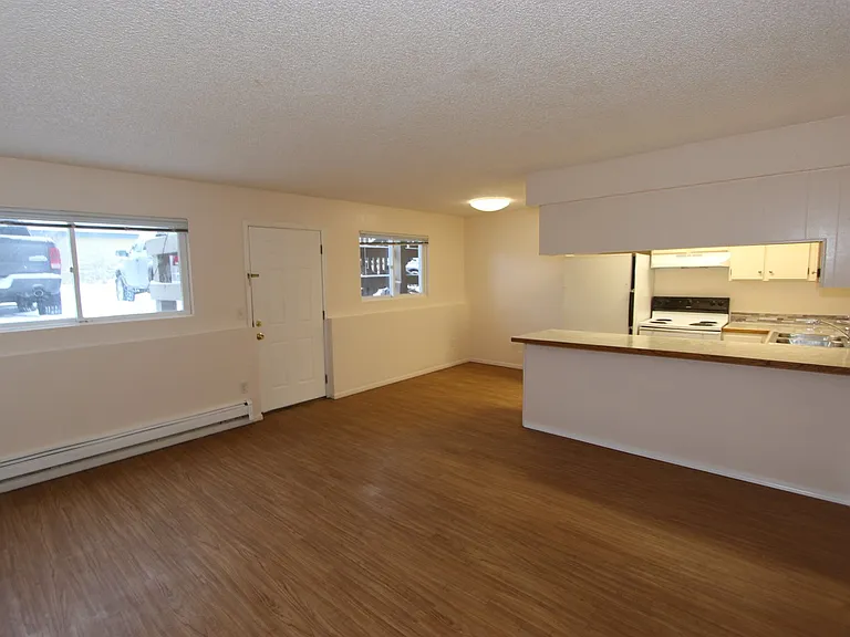 227 W 11th Ave #2A — Photo 2