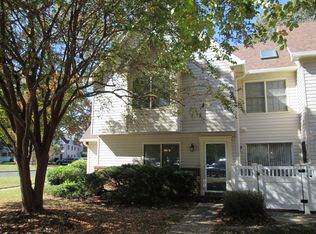 20 Tamarisk Quay APT H, Hampton, VA 23666