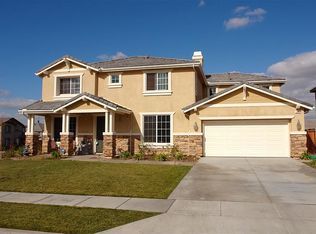 541 Rocco Cir, Corona, CA 92882