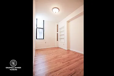 Rented by Coldwell Banker Warburg