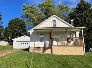 3921 Mayfair Ln, Cambridge, OH 43725